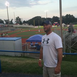 Meet your Posher, Dennis